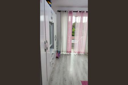 Casa à venda com 3 quartos, 160m² em Santa Cândida, Curitiba