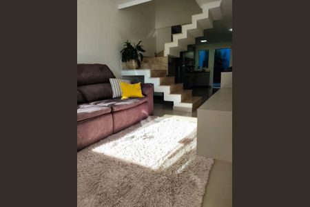 Casa à venda com 3 quartos, 160m² em Santa Cândida, Curitiba