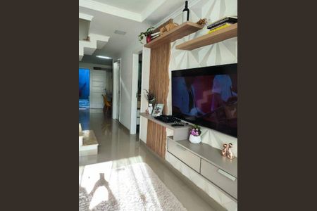 Casa à venda com 3 quartos, 160m² em Santa Cândida, Curitiba