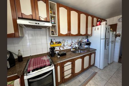 Apartamento à venda com 65m², 2 quartos e 1 vagaCozinha