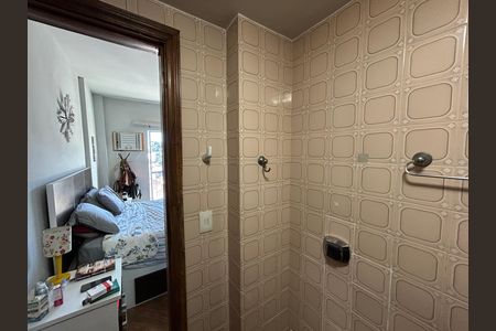 Apartamento à venda com 65m², 2 quartos e 1 vagaBanheiro da Suíte