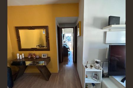 Apartamento à venda com 65m², 2 quartos e 1 vagaCorredor