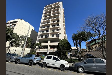 Apartamento à venda com 65m², 2 quartos e 1 vagaFachada