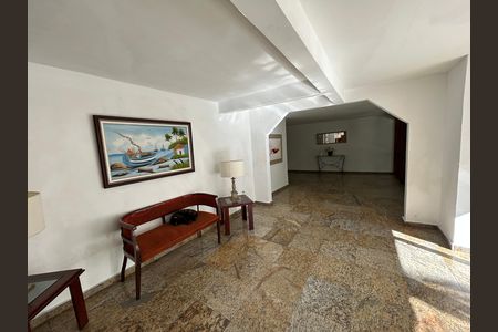 Apartamento à venda com 65m², 2 quartos e 1 vagaHall de entrada