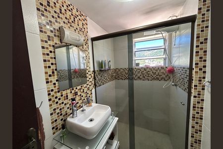 Apartamento à venda com 65m², 2 quartos e 1 vagaBanheiro Social