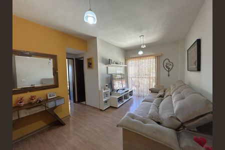 Apartamento à venda com 65m², 2 quartos e 1 vagaSala