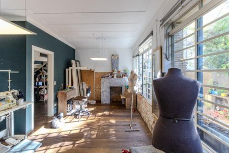 Casa à venda com 3 quartos, 300m² em Higienópolis, São Paulo