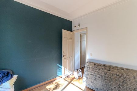 Casa à venda com 300m², 3 quartos e 4 vagas Casa à venda com 300m², 3 quartos e 4 vagasQuarto 1