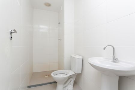 Apartamento à venda com 34m², 2 quartos e sem vaga Apartamento à venda com 34m², 2 quartos e sem vagaBanheiro