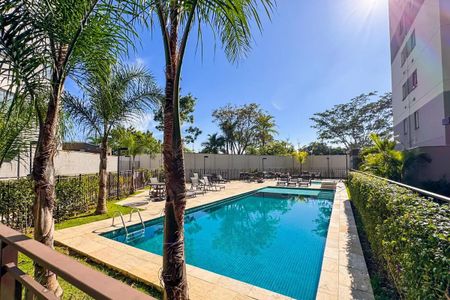 Apartamento à venda com 34m², 2 quartos e sem vaga Apartamento à venda com 34m², 2 quartos e sem vagaÁrea comum - Piscina
