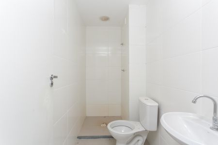 Apartamento à venda com 34m², 2 quartos e sem vaga Apartamento à venda com 34m², 2 quartos e sem vagaBanheiro
