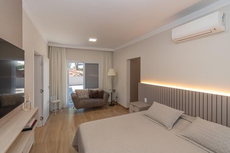 Casa de condomínio à venda com 155m², 3 quartos e 5 vagas Casa de condomínio à venda com 155m², 3 quartos e 5 vagasSuite 1