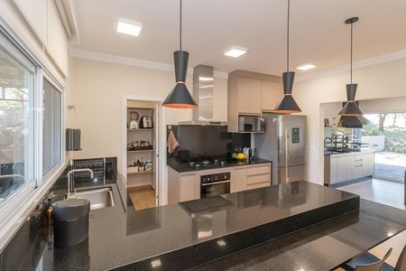 Casa de condomínio à venda com 155m², 3 quartos e 5 vagas Casa de condomínio à venda com 155m², 3 quartos e 5 vagasCozinha