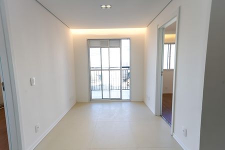 Sala  de apartamento para alugar com 2 quartos, 44m² em Vila Andrade, São Paulo