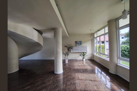 Hall de entrada de apartamento para alugar com 3 quartos, 80m² em Coqueiros, Florianópolis