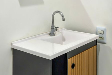 Apartamento para alugar com 42m², 2 quartos e 1 vaga Apartamento para alugar com 42m², 2 quartos e 1 vagaBanheiro