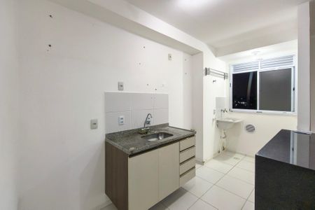 Cozinha de apartamento para alugar com 2 quartos, 42m² em Vila Sonia, Praia Grande