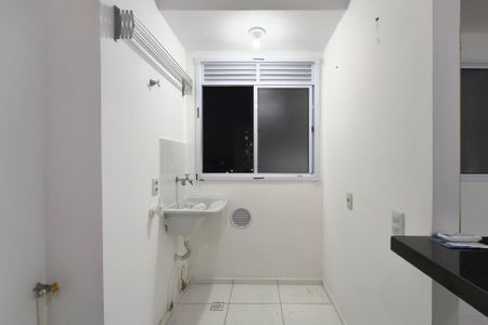 Apartamento para alugar com 42m², 2 quartos e 1 vaga Apartamento para alugar com 42m², 2 quartos e 1 vagaÁrea de Serviço