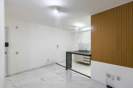 Apartamento para alugar com 42m², 2 quartos e 1 vaga Apartamento para alugar com 42m², 2 quartos e 1 vagaSala