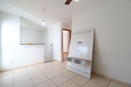Sala de apartamento para alugar com 2 quartos, 50m² em Shopping Park, Uberlândia