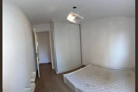 Quarto 2 de apartamento para alugar com 2 quartos, 64m² em Jardim Parque Morumbi, São Paulo