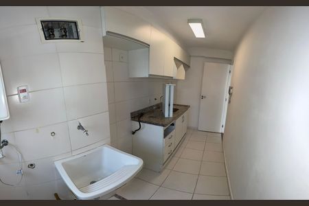Cozinha e Área de Serviço de apartamento para alugar com 2 quartos, 64m² em Jardim Parque Morumbi, São Paulo