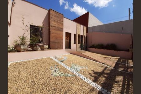 Casa à venda com 4 quartos, 300m² em Jardim Flamboyant, Campinas
