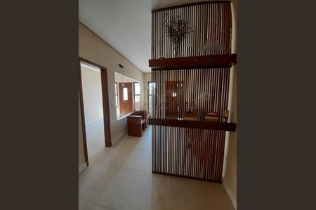 Casa à venda com 300m², 4 quartos e 3 vagas