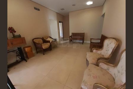 Casa à venda com 4 quartos, 300m² em Jardim Flamboyant, Campinas