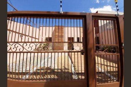 Casa à venda com 4 quartos, 300m² em Jardim Flamboyant, Campinas