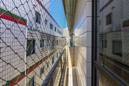 Apartamento para alugar com 44m², 1 quarto e 1 vaga Apartamento para alugar com 44m², 1 quarto e 1 vagaSacada da sala