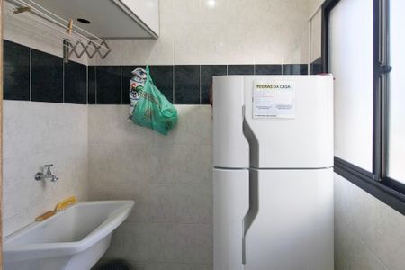 Área de Serviço de apartamento para alugar com 1 quarto, 44m² em Aviação, Praia Grande