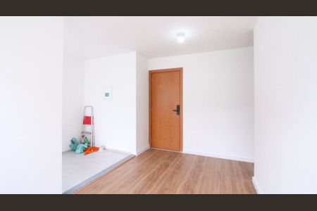 Sala de apartamento para alugar com 2 quartos, 43m² em Cidade São Mateus, São Paulo