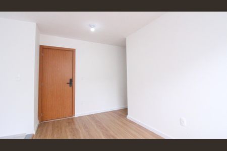 Sala de apartamento para alugar com 2 quartos, 43m² em Cidade São Mateus, São Paulo
