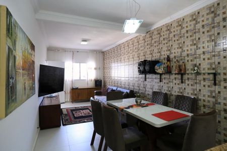 Casa à venda com 2 quartos, 180m² em Boa Vista, Belo Horizonte