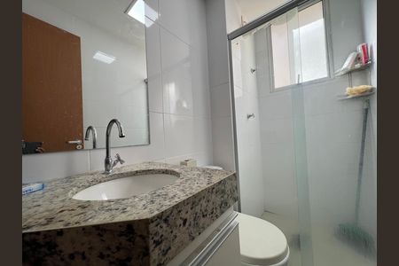 Banheiro Social de apartamento para alugar com 2 quartos, 58m² em Ouro Preto, Belo Horizonte