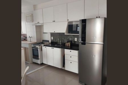 Apartamento para alugar com 75m², 3 quartos e sem vaga