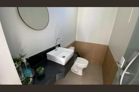 Lavabo de casa para alugar com 3 quartos, 180m² em Santa Rosa, Uberlândia