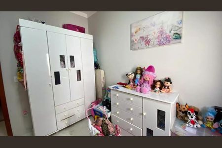 Casa para alugar com 180m², 3 quartos e 3 vagas Casa para alugar com 180m², 3 quartos e 3 vagasQuarto 2