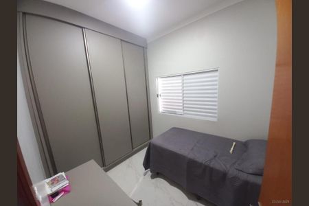 Casa para alugar com 180m², 3 quartos e 3 vagas Casa para alugar com 180m², 3 quartos e 3 vagasQuarto 1