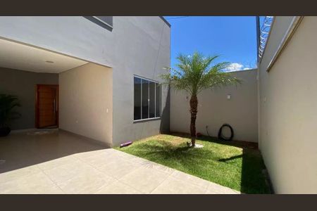 Casa para alugar com 180m², 3 quartos e 3 vagas Casa para alugar com 180m², 3 quartos e 3 vagasÁrea comum