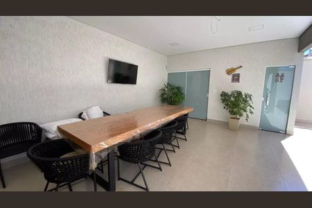 Área comum de casa para alugar com 3 quartos, 180m² em Santa Rosa, Uberlândia
