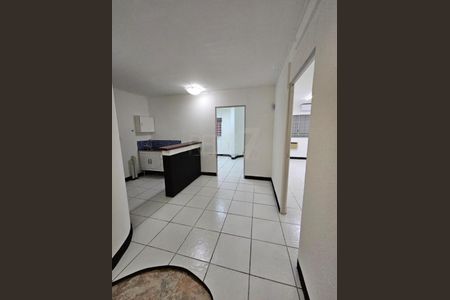 Casa à venda com 332m², 5 quartos e 3 vagas