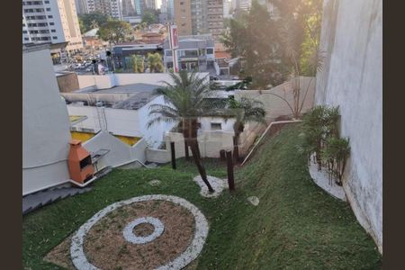 Casa à venda com 332m², 5 quartos e 3 vagas