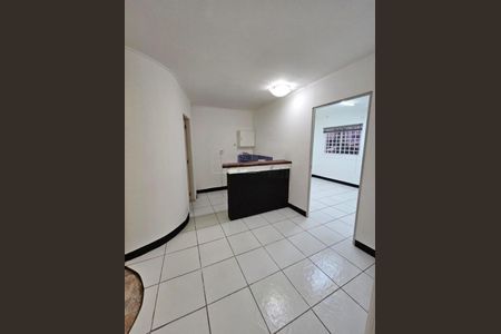 Casa à venda com 332m², 5 quartos e 3 vagas