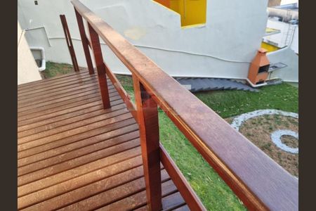 Casa à venda com 332m², 5 quartos e 3 vagas