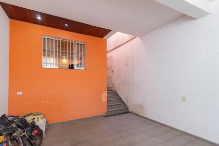 Garagem de casa para alugar com 3 quartos, 210m² em Jardim Pirituba, São Paulo
