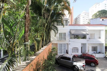 Vista de casa à venda com 2 quartos, 115m² em Indianópolis, São Paulo