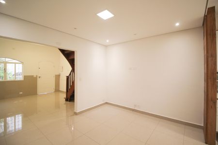 Sala de casa à venda com 2 quartos, 115m² em Indianópolis, São Paulo