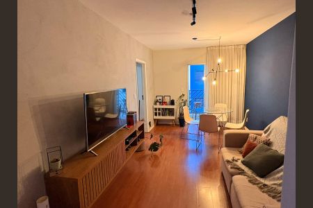 Sala de apartamento à venda com 1 quarto, 64m² em Guarani, Campinas